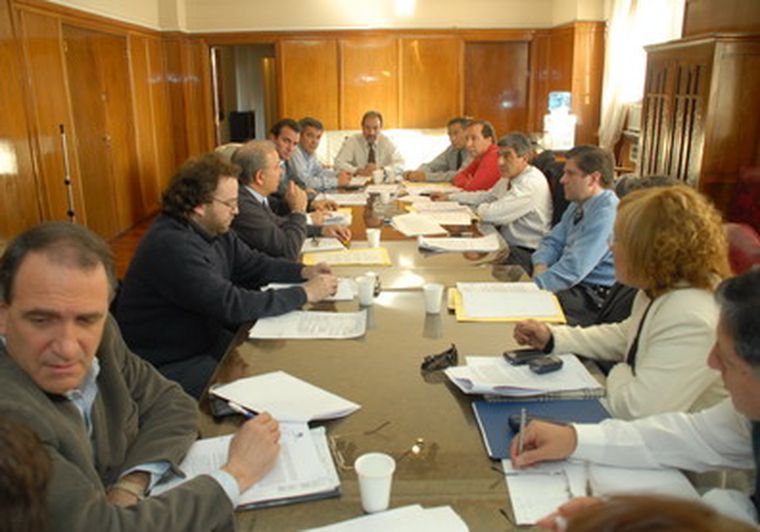 A la cita acudieron sólo legisladores del Justicialismo, UCR, Todos y Justicialismo Concertador. Foto: Marcelo Ruiz/ MDZ