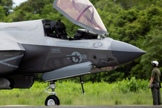 El gobierno de Trump envió 10 cazas F-35 de última generación a la antigua base de Roosevelt Roads. El gobierno de Trump envió 10 cazas F-35 de última generación a la antigua base de Roosevelt Roads.