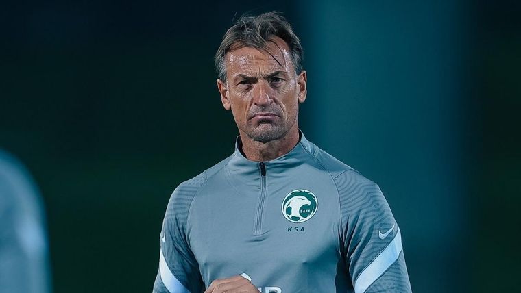 Hervé Renard se va de Arabia Saudita tras perder seis de los útlimos siete partidos.
