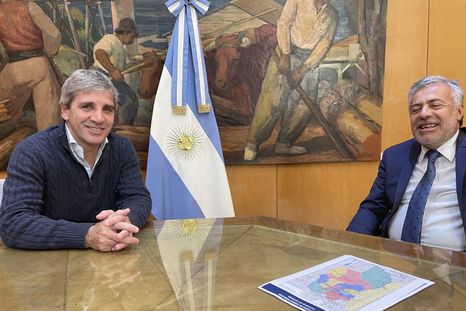Luis Caputo y Alfredo Cornejo Foto: X @LuisCaputoAR Luis Caputo y Alfredo Cornejo Foto: X @LuisCaputoAR