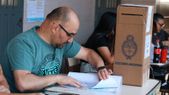 Las elecciones legislativas 2025 se realizarán con boleta única y es clave revisar el padrón antes de votar. Las elecciones legislativas 2025 se realizarán con boleta única y es clave revisar el padrón antes de votar.