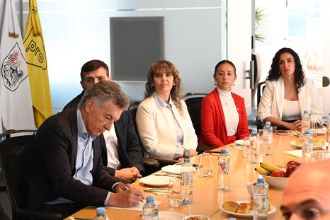 El expresidente Mauricio Macri reapareció en una cumbre con los candidatos del PRO de todo el país.