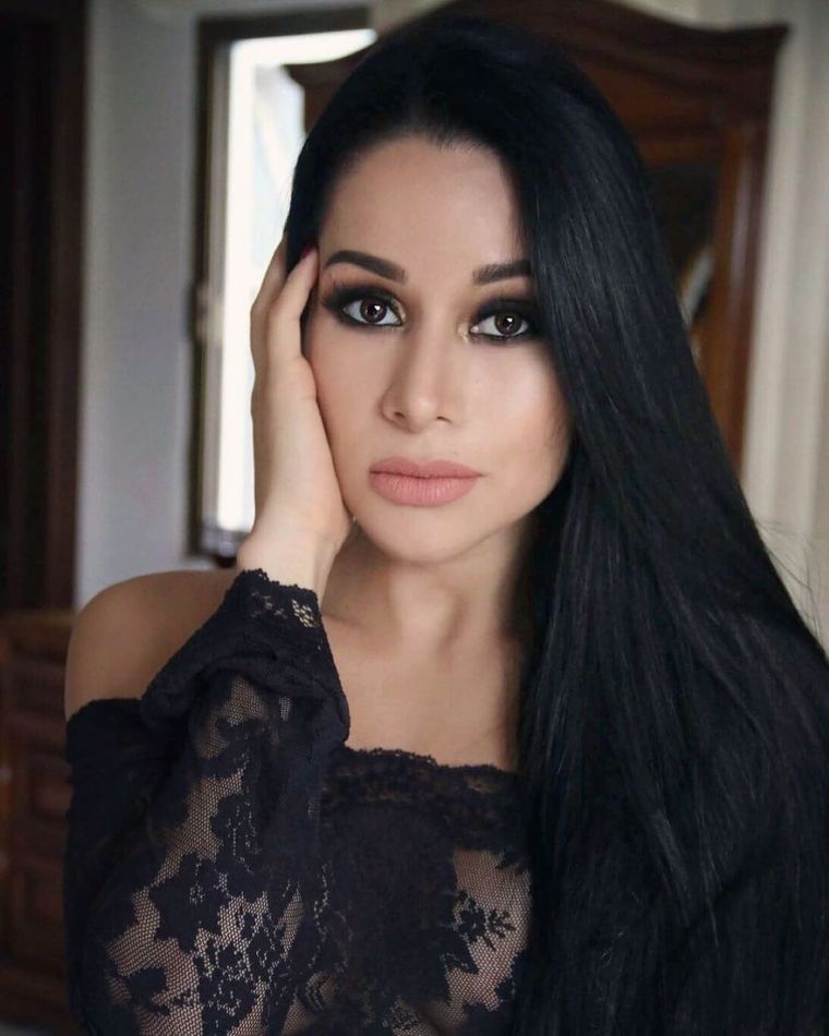 Yuliett Torres paraliza las redes con sus prominentes curvas. Foto: Yuliett Torres/ Instagram