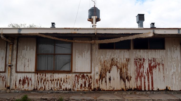 Los vecinos de San Miguel deben atenderse en una salita de atención primaria que se encuentra en muy malas condiciones Foto: ALF PONCE MERCADO / MDZ