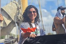 La diputada electa del Frente de Izquierda (FIT) Celeste Fierro fue detenida por fuerzas del ejército israelí mientras participaba de la Flotilla Global Sumud, una misión internacional que buscaba romper llevar ayuda humanitaria a Gaza. La diputada electa del Frente de Izquierda (FIT) Celeste Fierro fue detenida por fuerzas del ejército israelí mientras participaba de la Flotilla Global Sumud, una misión internacional que buscaba romper llevar ayuda humanitaria a Gaza.