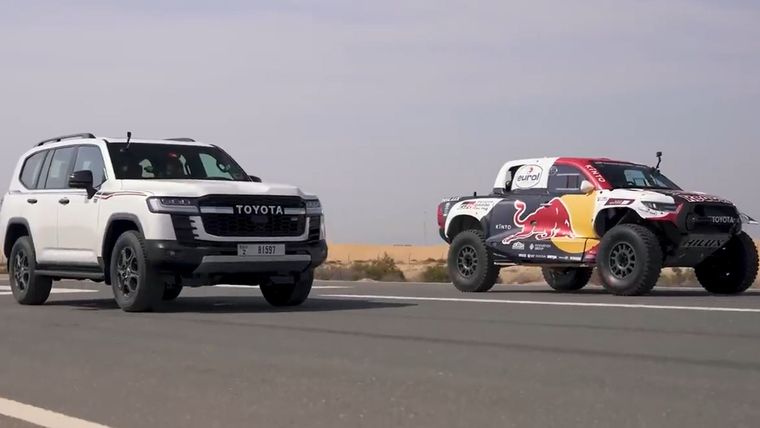 Toyota Hilux v Toyota Land Cruiser (CarWow)