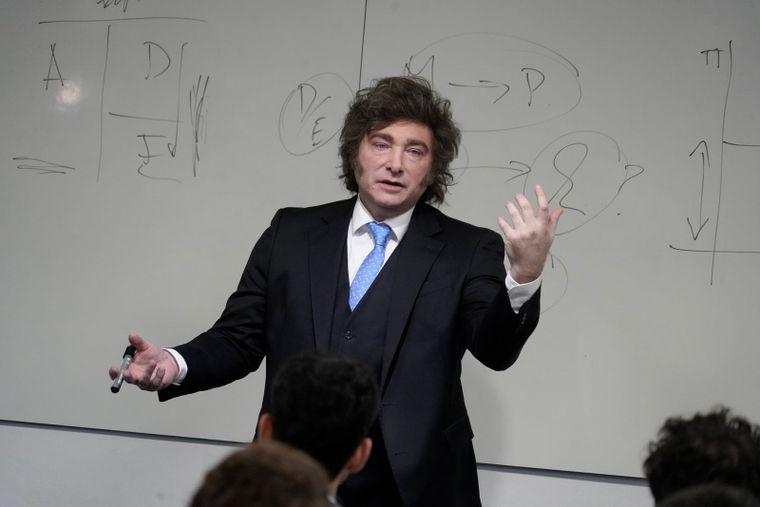 Javier Milei negó vínculos actuales con Fernando Cerimedo