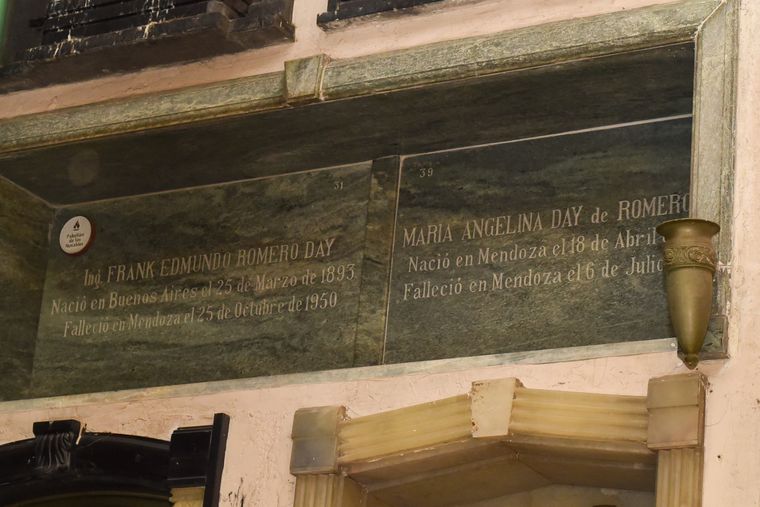 La historia de amor protagonizada por Frank Romero Day cautivó a los asistentes en el primer tramo del tour. La historia de amor protagonizada por Frank Romero Day cautivó a los asistentes en el primer tramo del tour.