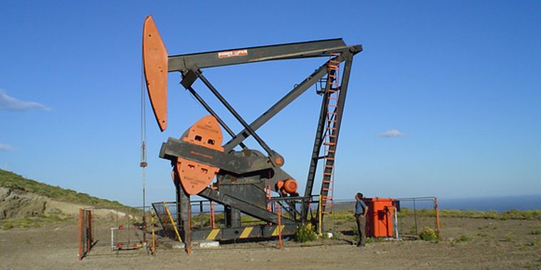 Extracción de crudo en Mendoza Foto: web