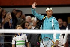Nadal volvió a jugar en París y pretende volver. Foto: EFE
