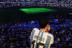 Alex Márquez estuvo en el Estadio Único Madre de Ciudades