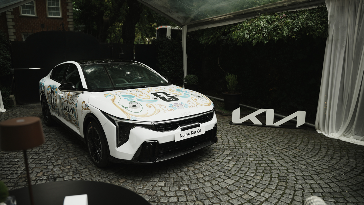 En un exclusivo evento Kia lanzó el flamante K4 en la Argentina