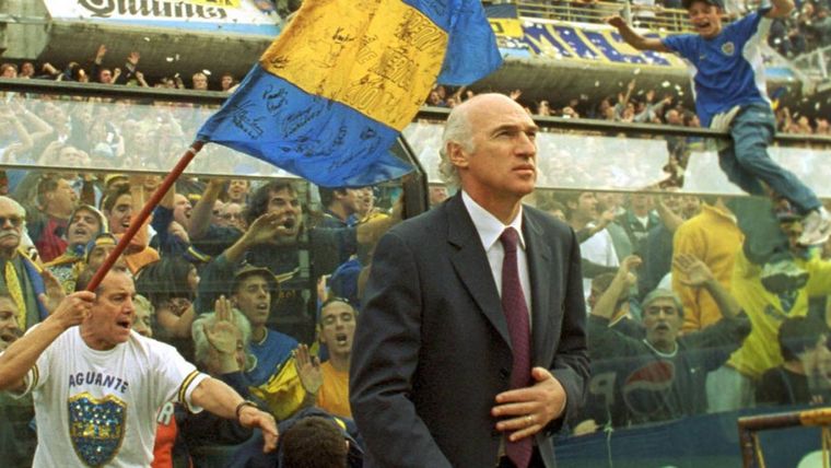 Carlos Bianchi, el entrenador más laureado en la historia de Boca.