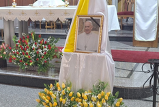Francisco se comunicaba a diario con la iglesia de la Sagrada Familia en Gaza Foto: X