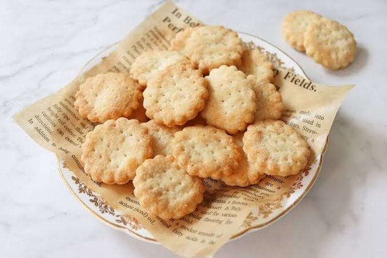 Prepará tus propias galletas saladas.