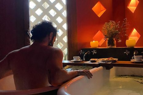 Gonzalo Heredia disfruta de las especiales amenities del lugar. Foto: Instagram @gonzaloezequielheredia
