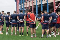 Dos futbolistas de San Lorenzo intimaron al club por falta de pagos.