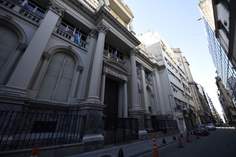 El Banco Central sigue en modo comprador. Foto: Juan Mateo Aberastain Zubimendi/MDZ