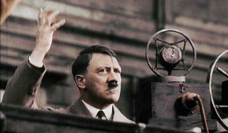 Adolf Hitler habría padecido un síndrome que afecta a los genitales. Foto: Rtve.