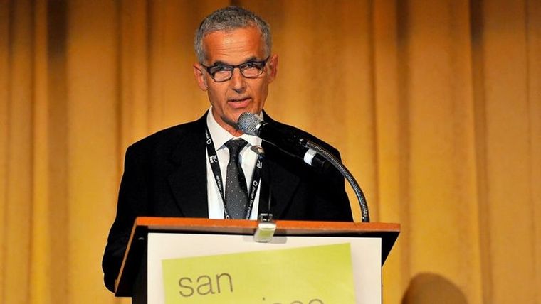 Jay Rosenblatt comenzó una carrera como consejero pero un curso electivo en la universidad le hizo dar un giro a su vida. Foto: GETTY IMAGES