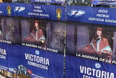 Estalló la guerra de afiches en La Libertad Avanza: la respuesta de Victoria Villarruel