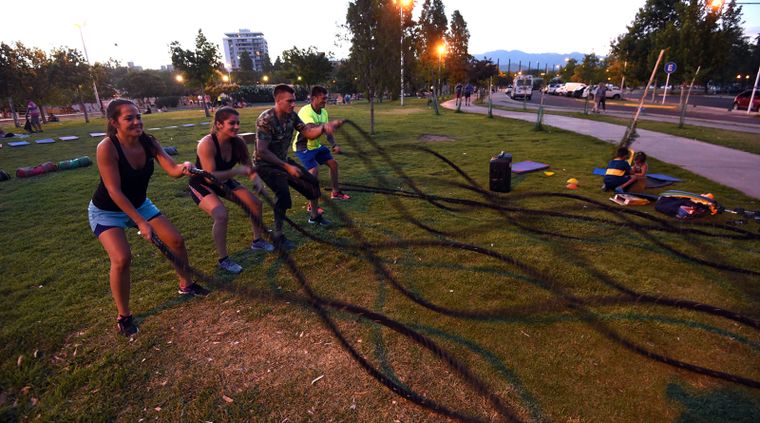Un momento de entrenamiento. Foto: ALF PONCE MERCADO / MDZ
