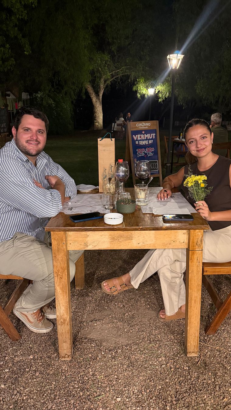 Francisco y Camila, celebrando el amor. Francisco y Camila, celebrando el amor.