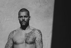 El último tatuaje el cantante se lo hizo en plena cuarentena y representa a sus cuatro hijos.