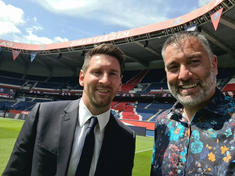 Messi le contó al periodista Guillem Balagué detalles de su salida del Barça Foto: Twitter @GuillemBalague