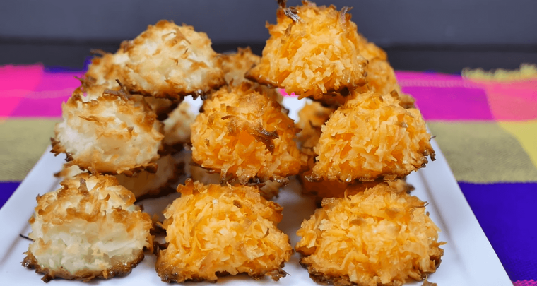 Admira las sabrosas cocadas que podrás preparar fácilmente con esta receta sencilla.