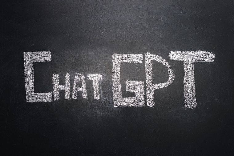 ChatGPT limita contenidos sensibles según la edad detectada. ChatGPT limita contenidos sensibles según la edad detectada.