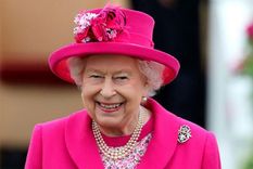 Reina Isabel II Reina Isabel II