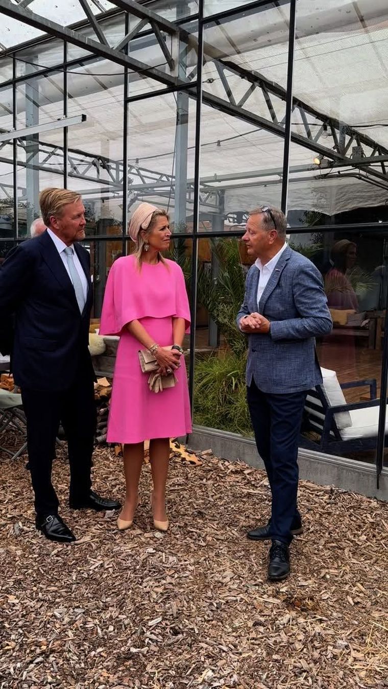 El look de Máxima que no pasó desapercibido. El look de Máxima que no pasó desapercibido.