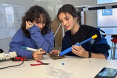 Estudiantes y docentes desarrollaron una red meteorológica que obtuvo el premio mayor en Buenos Aires.