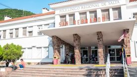 Se pegó un tiro por accidente en Navidad, quedó internado y lucha por su vida