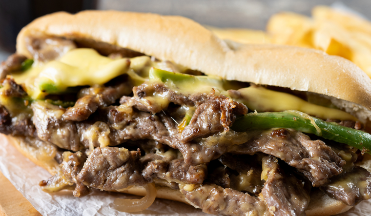 El famosos Philly cheesesteak. El famosos Philly cheesesteak.