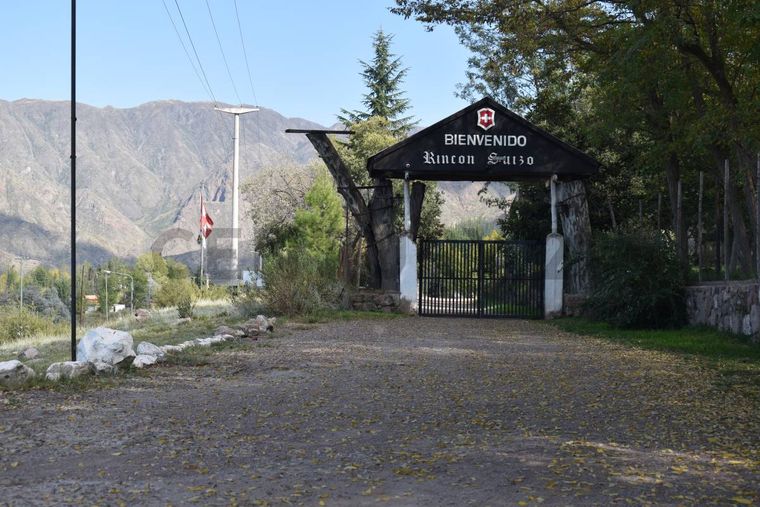 El ingreso al Rincón Suizo remite a los alpes. El ingreso al Rincón Suizo remite a los alpes.