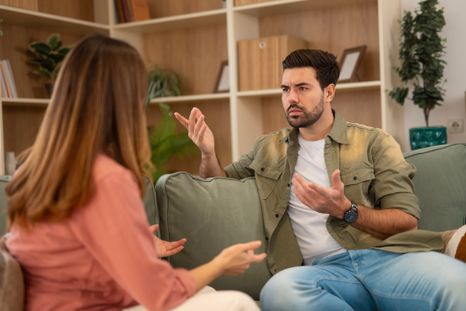 El estudio que revela por qué muchos hombres evitan acercarse a una mujer El estudio que revela por qué muchos hombres evitan acercarse a una mujer