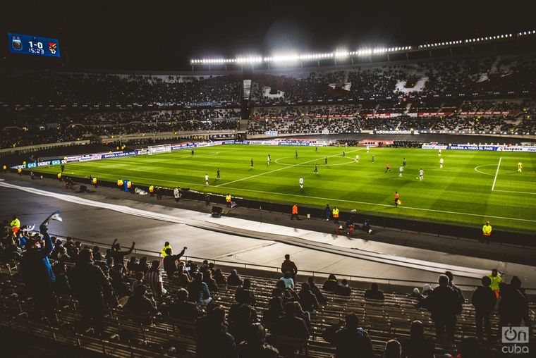 El fútbol argentino se prepara para el regreso del fútbol. Foto: Kaloian Santos