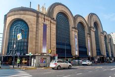 Dos personas sufrieron quemaduras como consecuencia de un incendio que se desarrolló en el cine del Abasto.