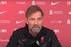 Jurgen Klopp El técnico de Liverpool estalló en conferencia de prensa contra un periodista.