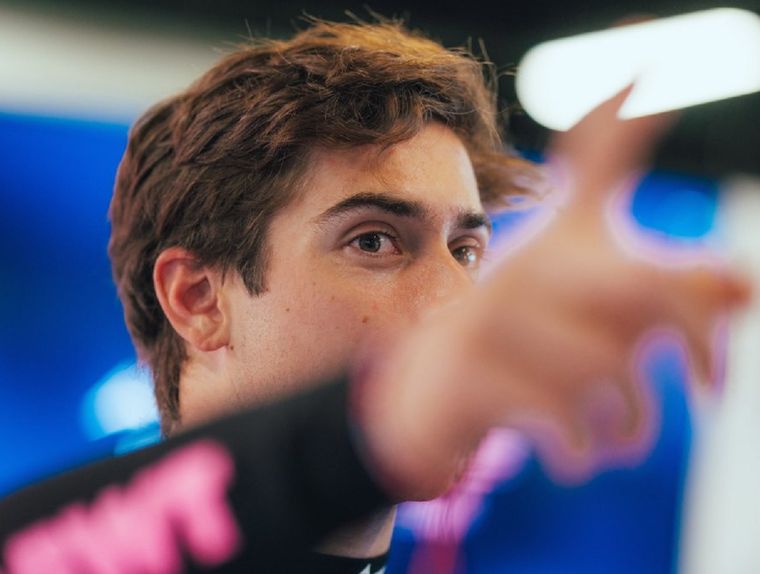 Franco Colapinto se ilusiona con sumar puntos en el GP de China. Franco Colapinto se ilusiona con sumar puntos en el GP de China.