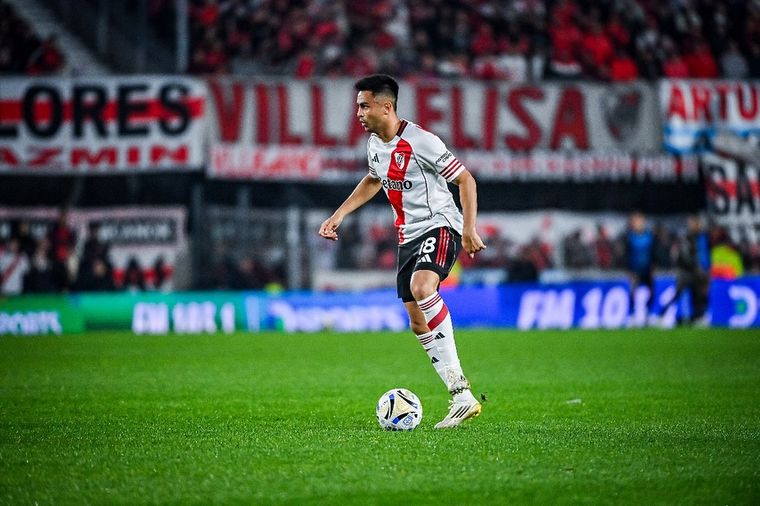 Gonzalo Pity Martínez, uno de los héroes de River en Madrid, continuará su carrera en un constante animador del fútbol argentino. Gonzalo Pity Martínez, uno de los héroes de River en Madrid, continuará su carrera en un constante animador del fútbol argentino.