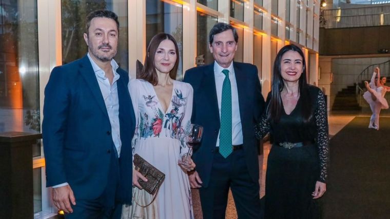 La pareja viajó a Mendoza por la celebración de los 25 años del Park Hyatt en la provincia. La pareja viajó a Mendoza por la celebración de los 25 años del Park Hyatt en la provincia.