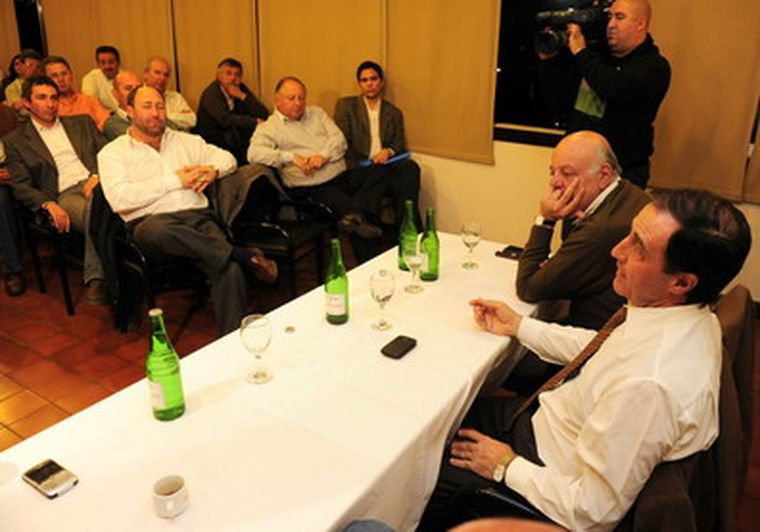 Iglesias y Jaliff se reunieron con intendentes y candidatos para evaluar la campaña.