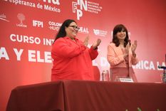 Cristina Kirchner, durante su participación en una clase magistral en México Foto: Prensa Cristina Kirchner Cristina Kirchner, durante su participación en una clase magistral en México Foto: Prensa Cristina Kirchner