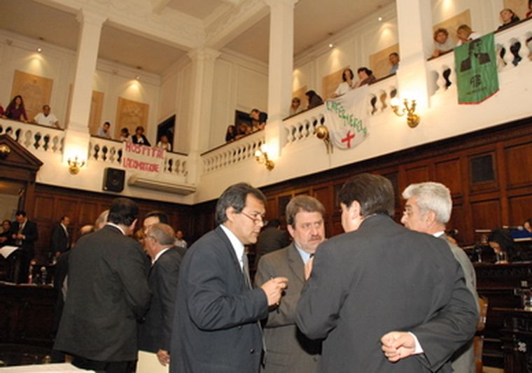 Hubo consenso por el caro asunto de los trabajadores. Foto: Marcelo Ruiz / MDZ