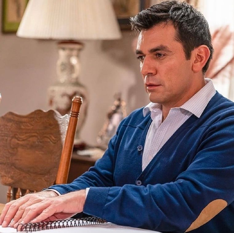 Jorge Salinas esperó mucho tiempo antes de reconocer públicamente a su hija