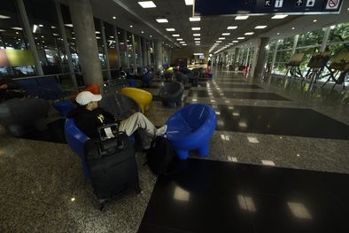 MDZol | Los vuelos desde distintos aeropuertos del país estuvieron afectados esta semana por una serie de medidas de fuerza de diferentes gremios Foto: Juan Mateo Aberastain/MDZ