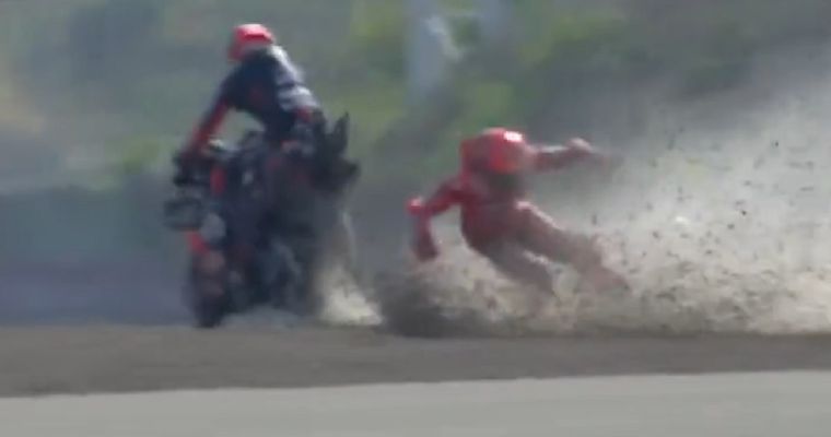 Marc Márquez sufrió una durísima caída en el GP de Indonesia.